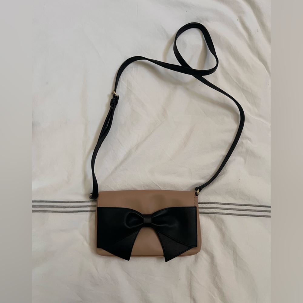 Kate Spade Crossbody Bag w/ Bow - Nude & Black